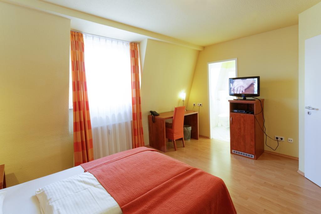 Hotel Alte Fabrik Mettmann Zimmer foto